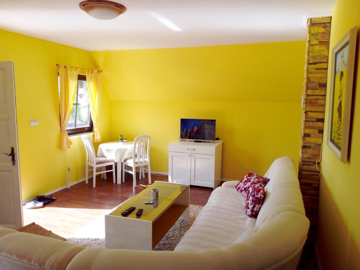 Apartman Brezuljak Banja Luka Cokorska Polja Macanovici Exteriör bild
